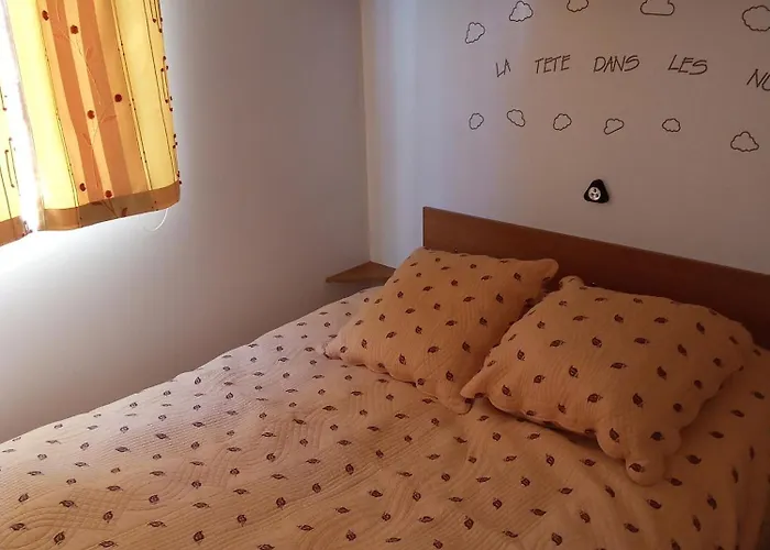 L'escale 캠프장 아그